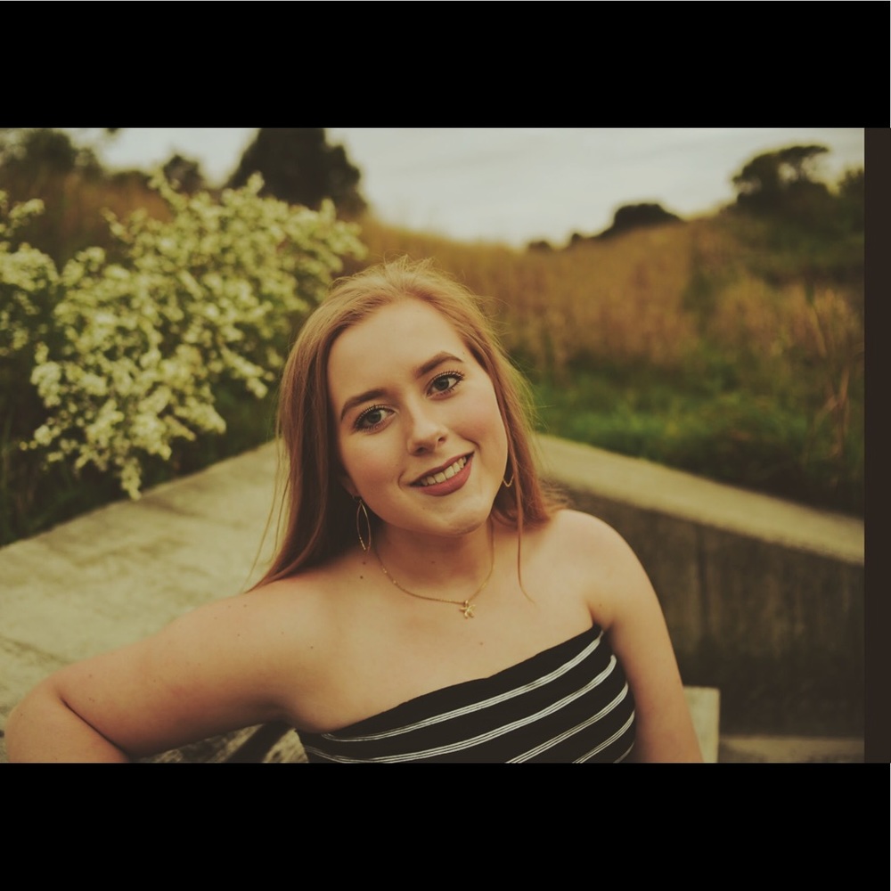 Meet your Posher, Alia